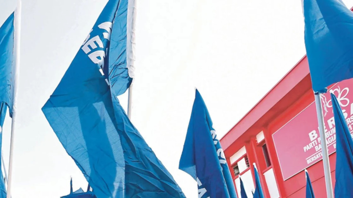 Perikatan Nasional's Logo Dispute Could Exclude Bersatu from Coalition Electoral Slate