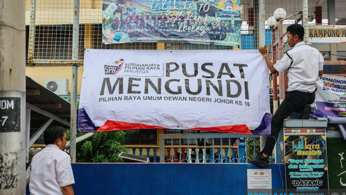 More Than 2.7 Million Johor Voters Cast Ballots in State Election