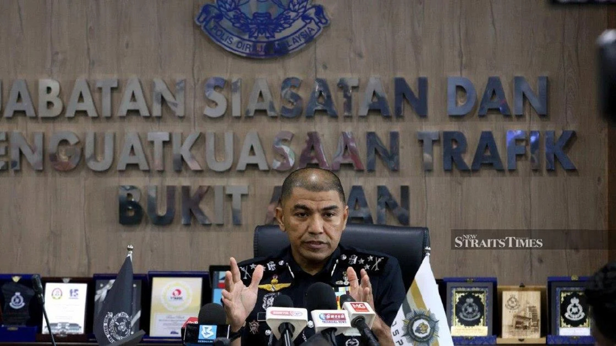Police Bust 121 Truck and Bus Drivers in Three-Month Drug-Impaired Driving Crackdown