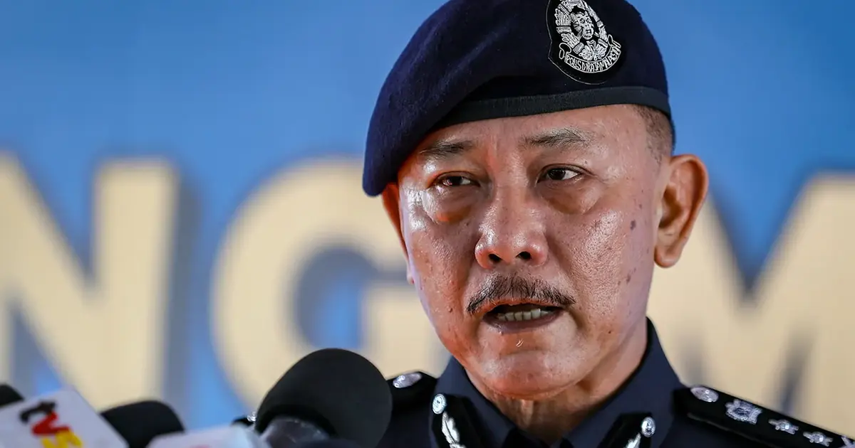 Three men detained as police investigate discovery of body in Batu Pahat river
