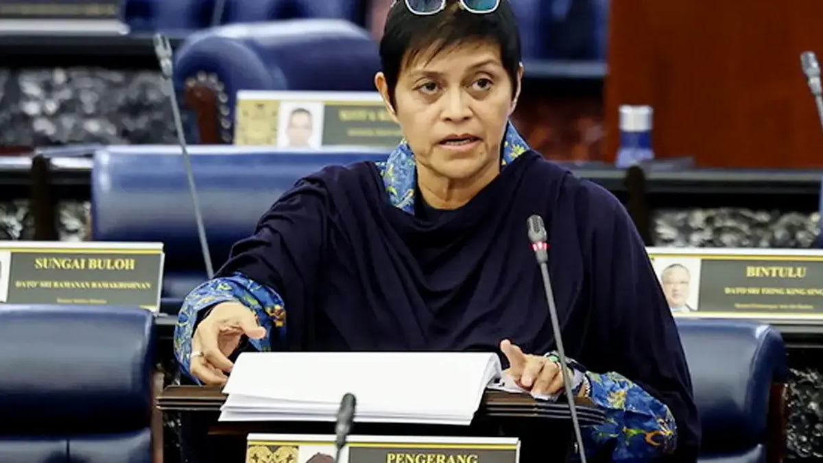Azam Baki's Shareholding Records Remain Confidential, Minister Clarifies