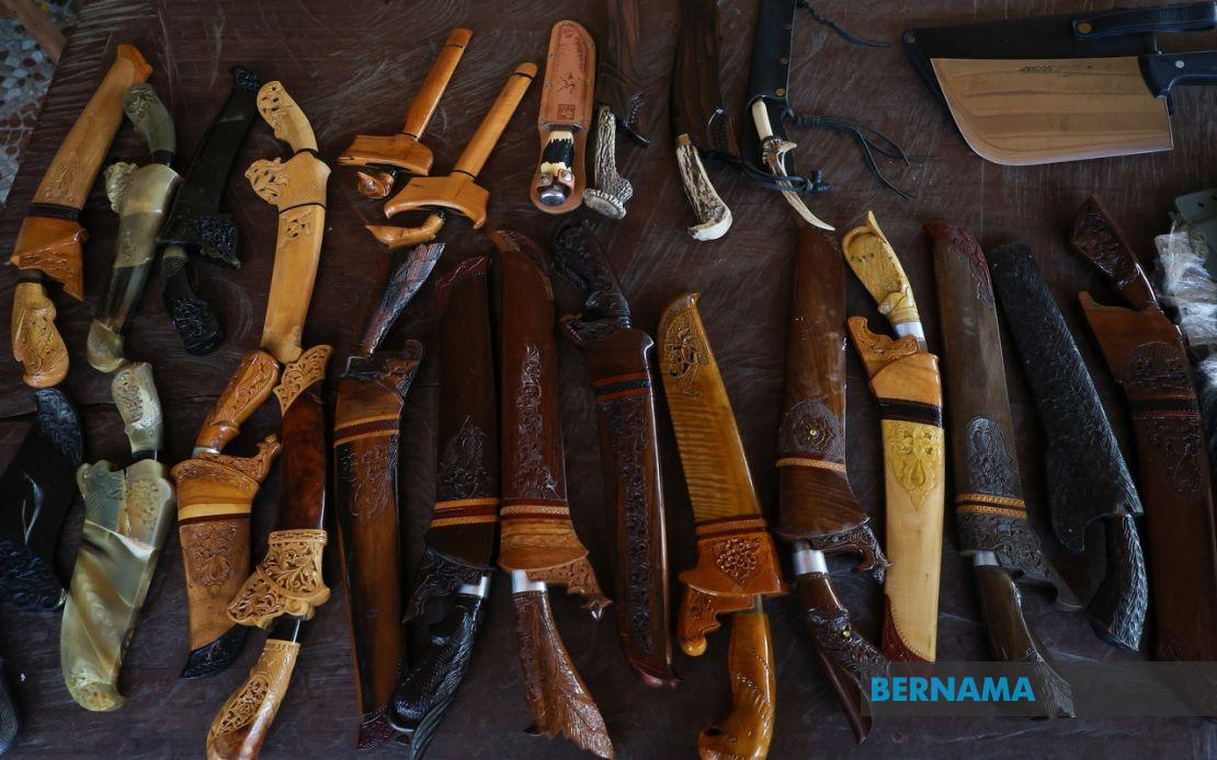 A Master's Vigil: How One Collector is Keeping Kelantan's Blacksmithing Tradition Alive