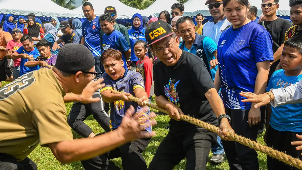 PN offers Negeri Sembilan Mentri Besar post to BN in pre-election coalition agreement