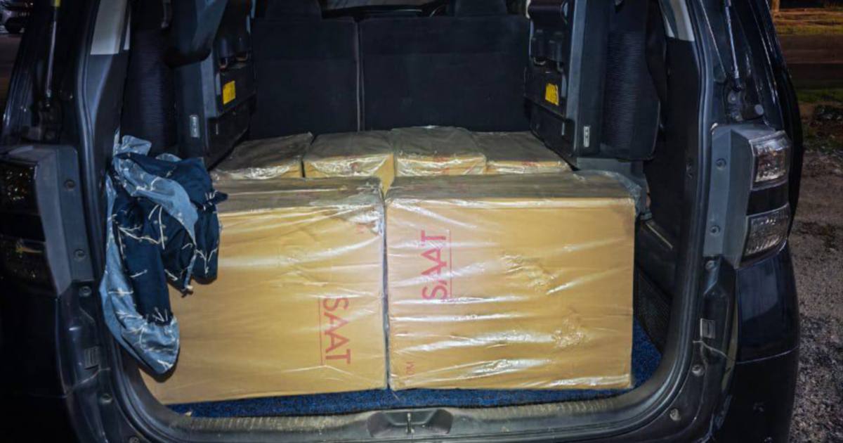 60,000 Contraband Cigarettes Intercepted in Kelantan; Driver Held