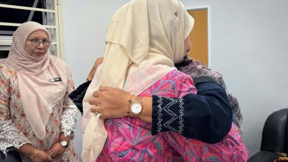 Education Minister Calls For Privacy As Investigation Continues Into Student's Death