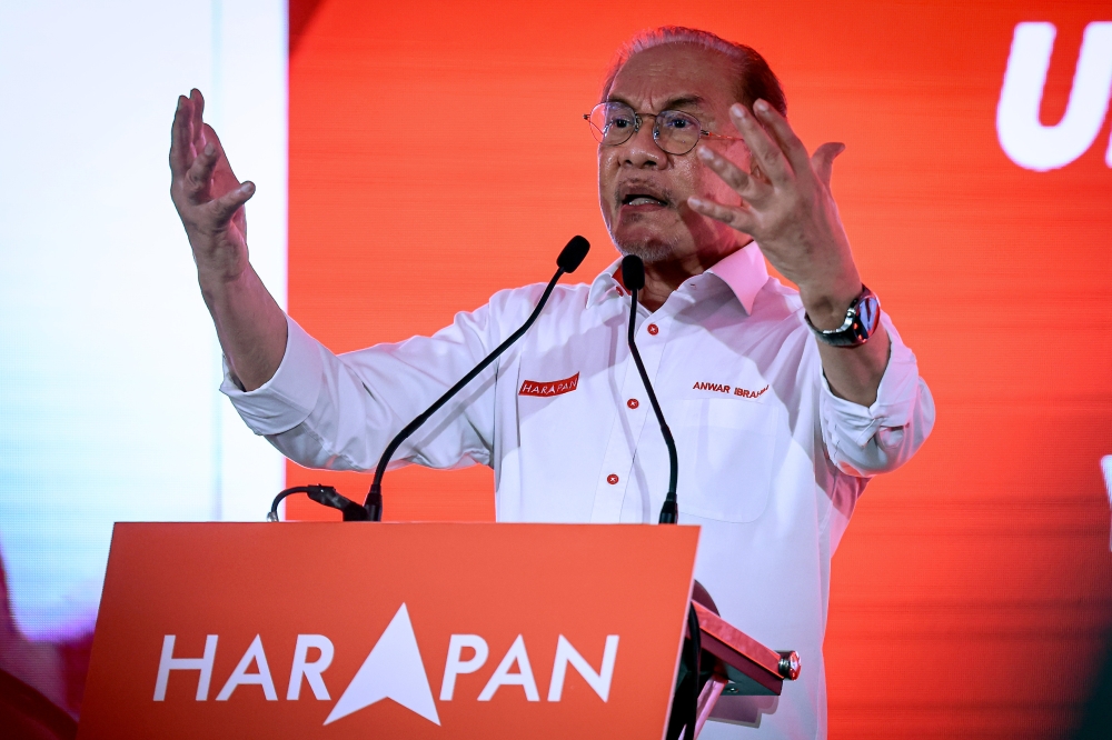 Anwar takes campaign to Negeri Sembilan as Pakatan seeks to strengthen opposition heartland