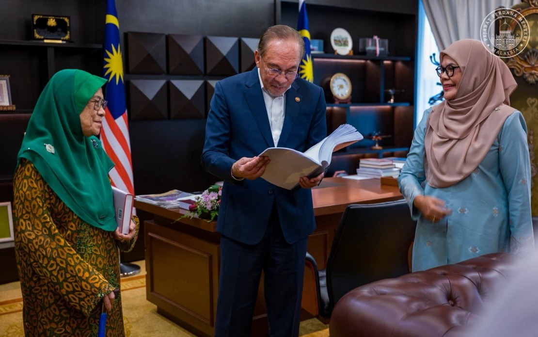 Anwar's Political Philosophy To Be Preserved In Scholarly Book For Future Reference