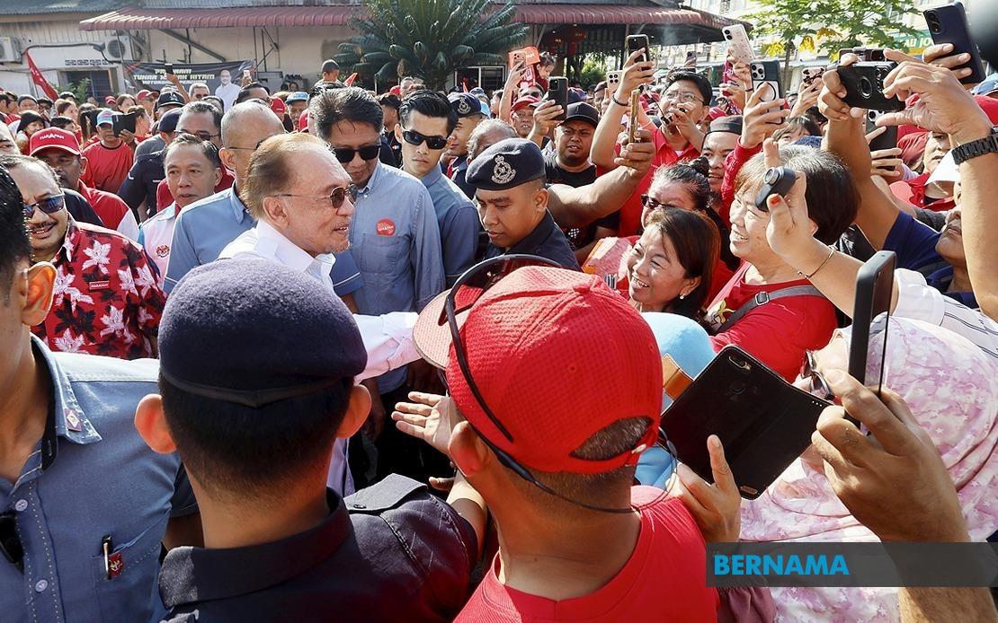 Anwar Reaffirms Federal Government's Impartial Development Approach Across All States