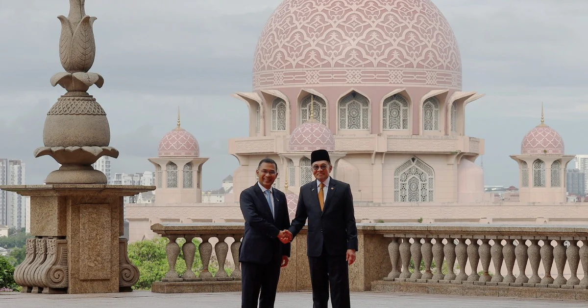 Anwar Welcomes Bangladesh PM Tarique Rahman with Official State Ceremony