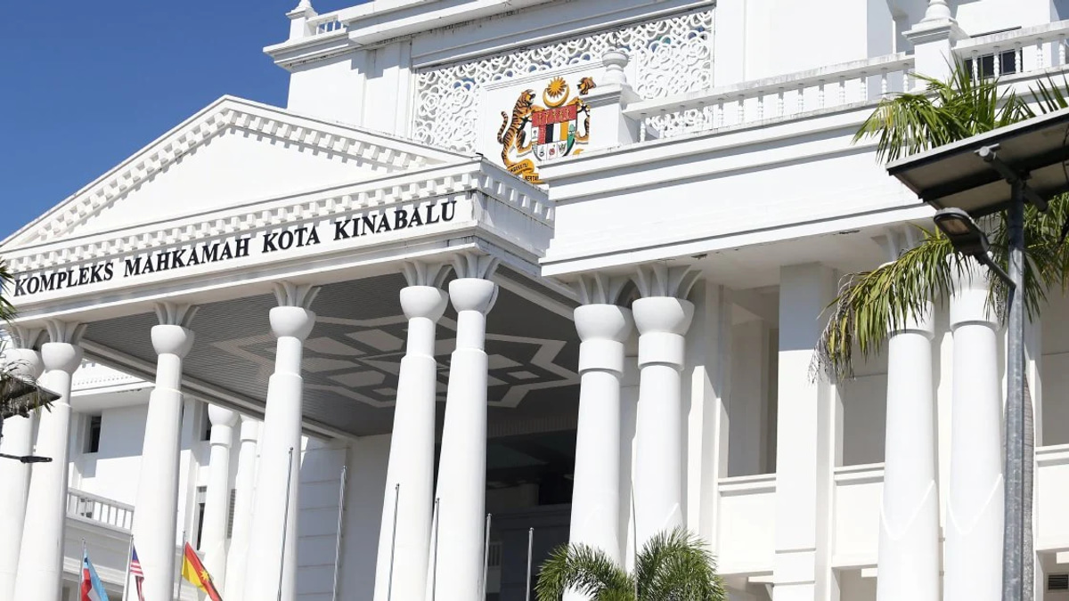 Handwriting Expert Reaffirms Findings on Zara Mahathir Journal Entries