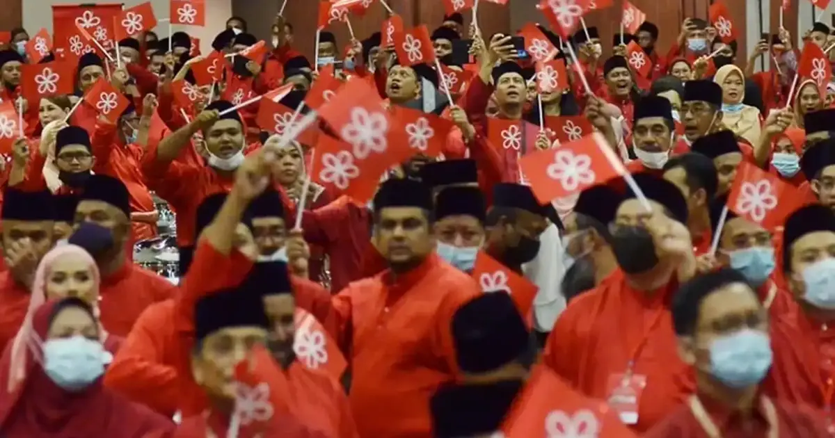 Bersatu's Future in PN Coalition Facing Serious Viability Questions, PAS Official Warns